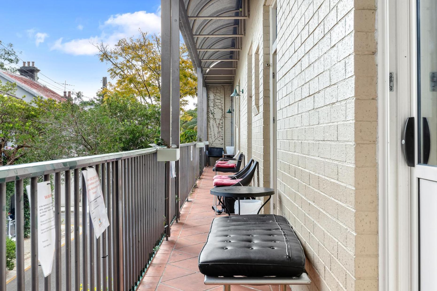 Newtown Backpackers Hostel Sydney Exterior photo